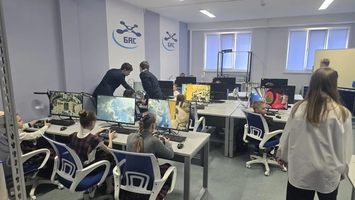 �����������