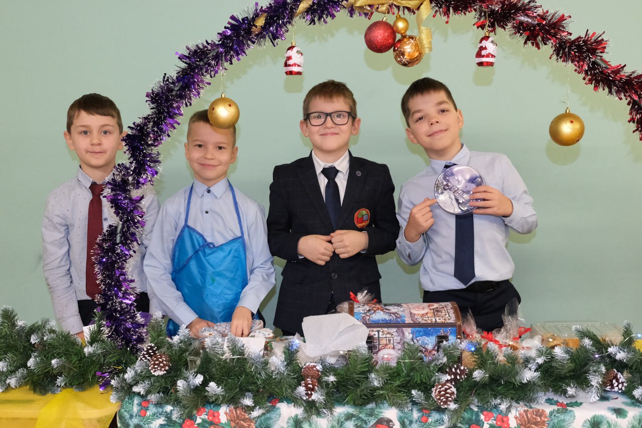 �����������